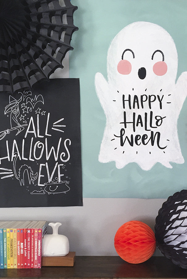 Friendly Halloween Chalk Set